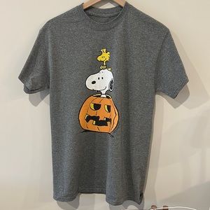 Peanut’s Snoopy Woodstock Tee